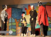  تئاتر کودکانه خرگوش تیزهوش در برازجان به روی صحنه رفت+ تصاویر اختصاصی