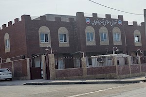 تداوم جلسات استیضاح شهردار برازجان منجر به اعتراض کارکنان شهرداری شد