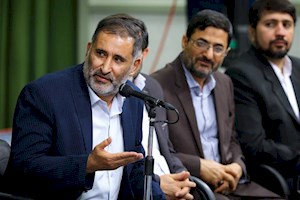 شعر حماسی قزوه برای وطن: "از این پس همه نام‌مان هست ایران"