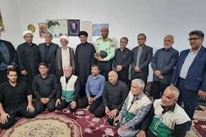 تجلیل و تکریم امام جمعه موقت گناوه به مناسبت ۵ مرداد