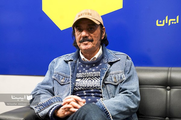 System.Data.Entity.DynamicProxies.News_CA73AA8EFD9277A7975BE9A011F96E0B141AD230F831B0C8073B0CD1E256A461?.Titr