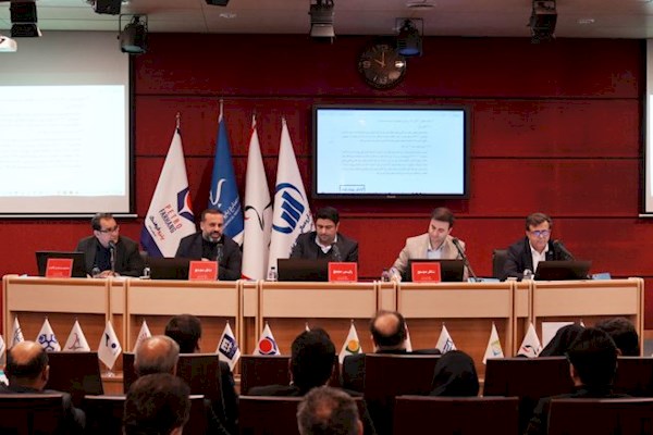 System.Data.Entity.DynamicProxies.News_CA73AA8EFD9277A7975BE9A011F96E0B141AD230F831B0C8073B0CD1E256A461?.Titr