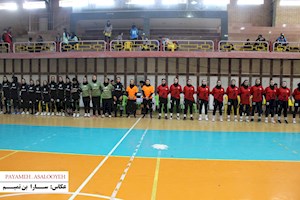 تلاش برای بقا در کورس رقابت/  لیگ یک هندبال بانوان در نقطه حساس