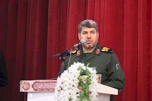 شمشیر حضور مردم برای دشمن از موشک برنده‌تر است