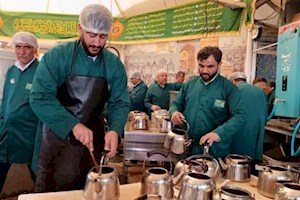 خدمت بوشهری ها در چایخانه رضوی