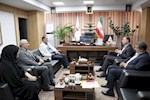 معاون رئیس جمهور: دولت برای بهبود حمایت ازخانواده‌های شهدا برنامه دارد