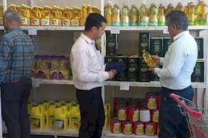 کالاهای اساسی تاریخ مصرف گذشته در کنگان کشف شد