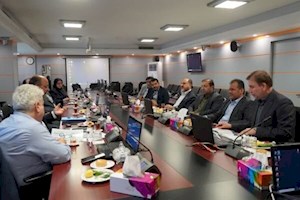 استاندار بوشهر: زنجیره ارزش شیلات و آبزیان توسعه یابد