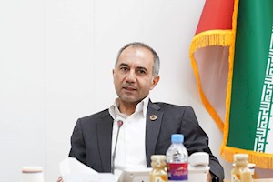 اینجا نخبگان حکمرانی می کنند