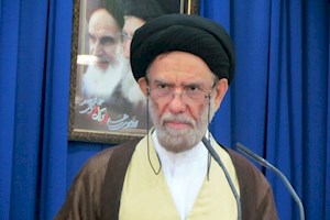 امام جمعه دیر: ملت ایران منطق عزت را دنبال می‌کند
