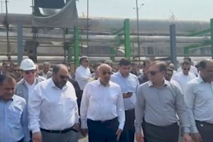 بازدید وزیرتعاون، کار و رفاه اجتماعی از تاسیسات پتروشیمی