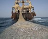 توقیف شناورها و کشف بیش از 90 کیسه تور ممنوعه در سواحل بوشهر