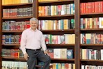 ز کوچه‌های گناوه تا ردپای تاریخی لیراوی؛ روایت پژوهشگری که تاریخ جنوب را از دل اسناد بیرون کشید