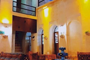 سرای صنایع دستی استان در عمارت تاریخی مبارکی شهر بوشهر پذیرای علاقمندان